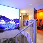Hotel Sonne 4*