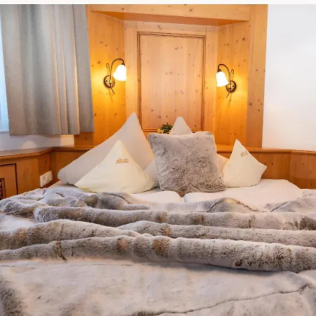 Sonne Hotel 4*